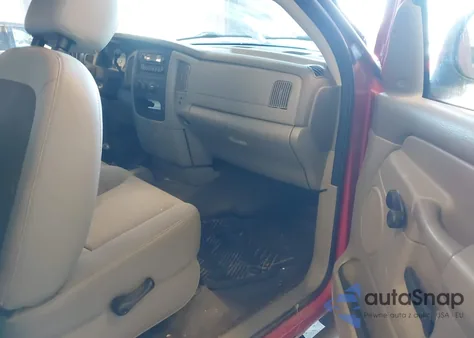 2005 Dodge Ram 1500 St z USA, uszkodzony, nr VIN 1D7HU16N55J643337